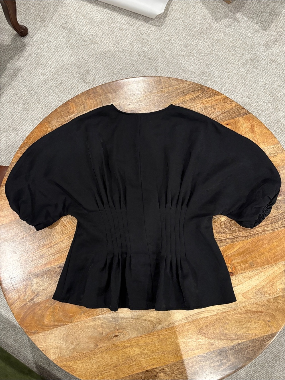 H&M Black Pleated Waist Short-Sleeve Blouse - Picture 2 of 2